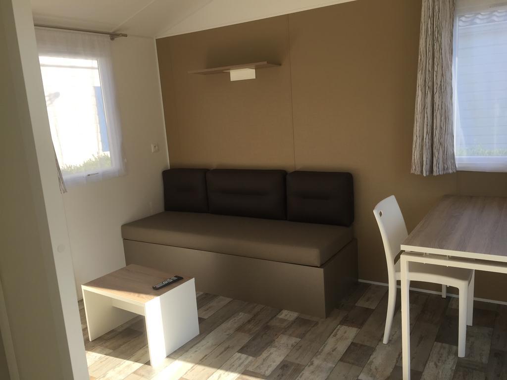 Verton Camping Caravaning Les Cerisiers Berck Sur Mer מראה חיצוני תמונה